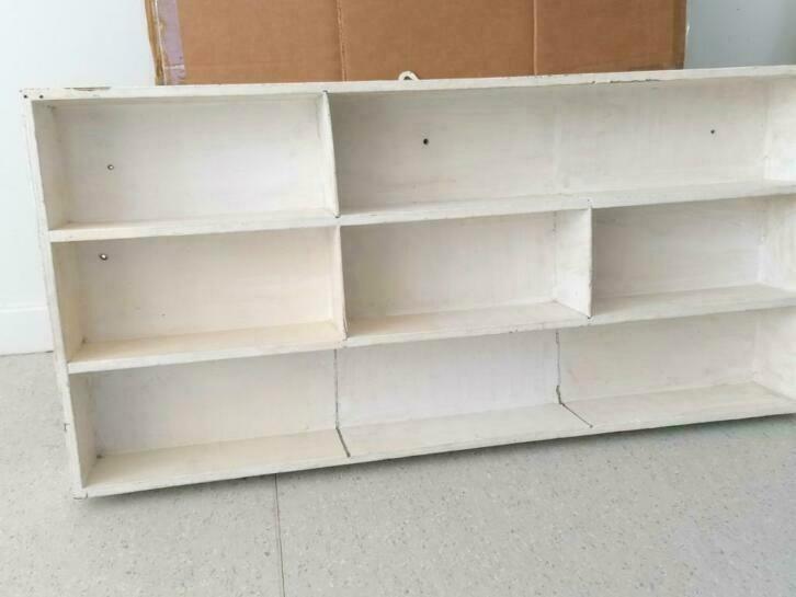 Vintage oude mooie plank uit de jaren 50 in massief hout, Huis en Inrichting, Woonaccessoires | Wandplanken en Boekenplanken, Gebruikt