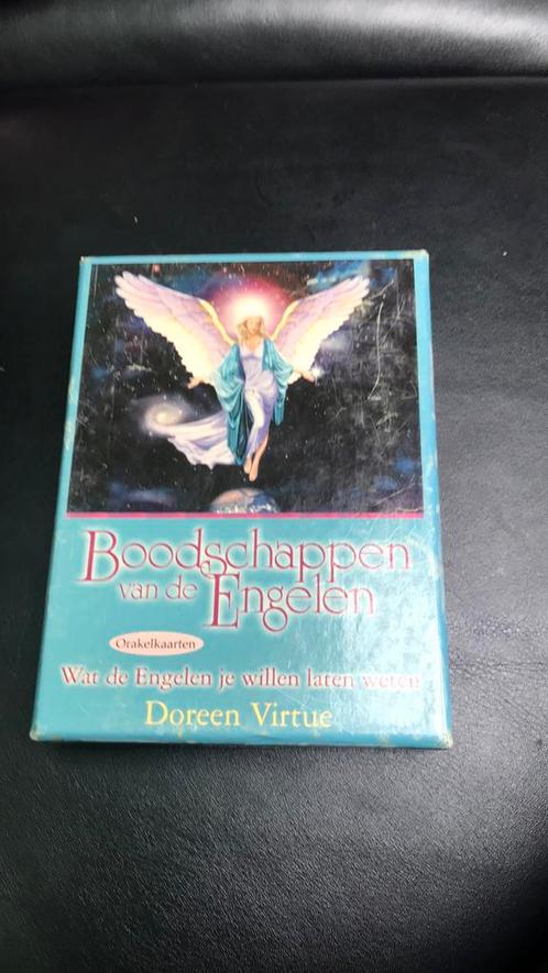 Doreen Virtue - Boodschappen van de Engelen, Boeken, Esoterie en Spiritualiteit, Zo goed als nieuw, Ophalen of Verzenden