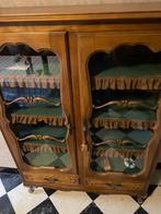 houten vitrinekast, Enlèvement, Comme neuf, Avec tiroir(s), 100 à 150 cm