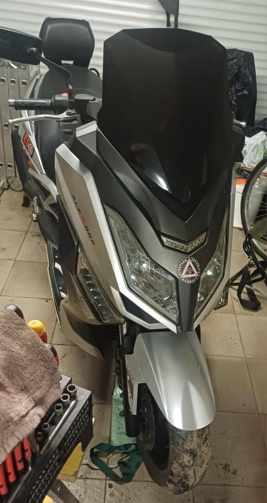 Scooter 125cc alex one fin 2017 km 9376km avec tous document, Motoren, Overige Motoren, Ophalen
