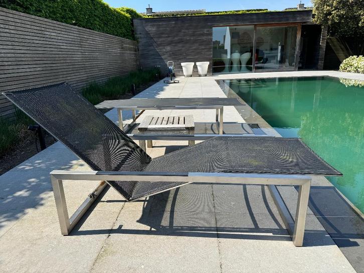 Pot de fleurs LED BLANC Cache Easy, Jardin & Terrasse, Pots de fleurs, Comme neuf, Synthétique, Intérieur, Balcon, Jardin, 40 à 70 cm