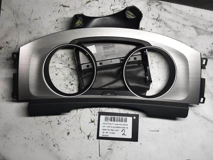 DIVERS DIVERS Volkswagen Golf VII (AUA) (5GM857189), Autos : Pièces & Accessoires, Autres pièces automobiles, Volkswagen, Utilisé