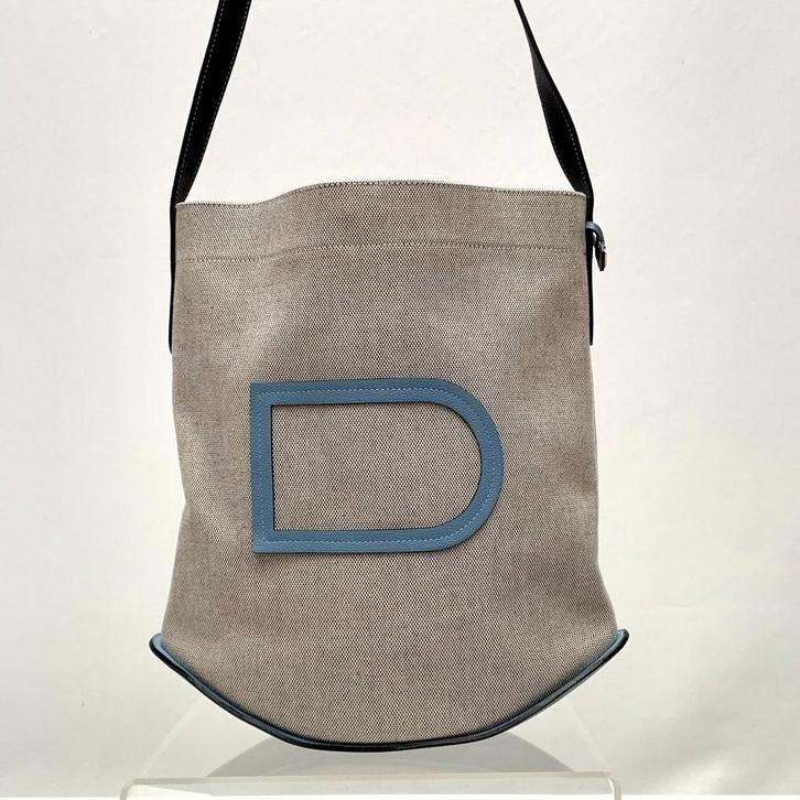 Handtas Delvaux. Nog meer Delvaux en Louis Vuitton te koop., Handtassen en Accessoires, Tassen | Damestassen, Handtas, Ophalen of Verzenden