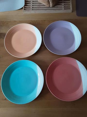 Borden van Royal Doulton beschikbaar voor biedingen