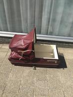 Antieke bak kinderwagen., Ophalen