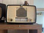 Radio Philips, bakeliet, wit front, Antiek en Kunst, Antiek | Tv's en Audio, Ophalen of Verzenden