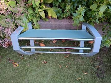 Hangrek voor in de badkamer beschikbaar voor biedingen