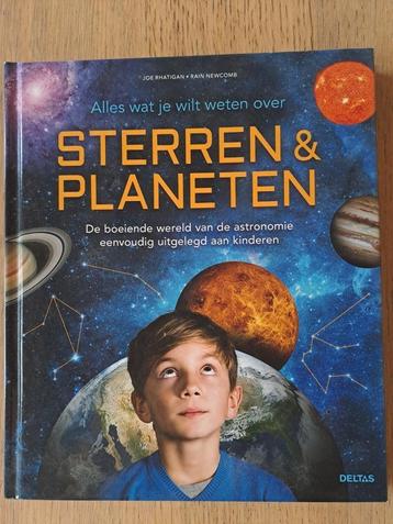 Boek 'Alles wat je wilt weten over sterren en planeten'  beschikbaar voor biedingen