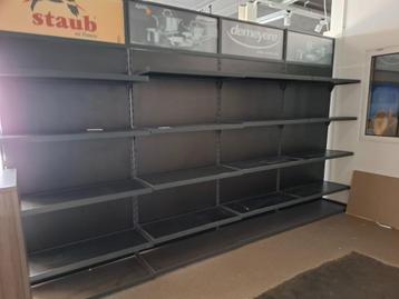 Metalen rek - display met verlichting - 400 x 240 x 100 cm beschikbaar voor biedingen