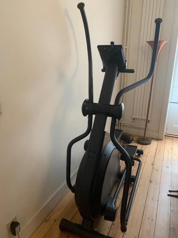 Professionele crosstrainer, Sport en Fitness, Fitnessapparatuur, Zo goed als nieuw, Crosstrainer, Armen, Benen, Buik, Rug, Overige materialen