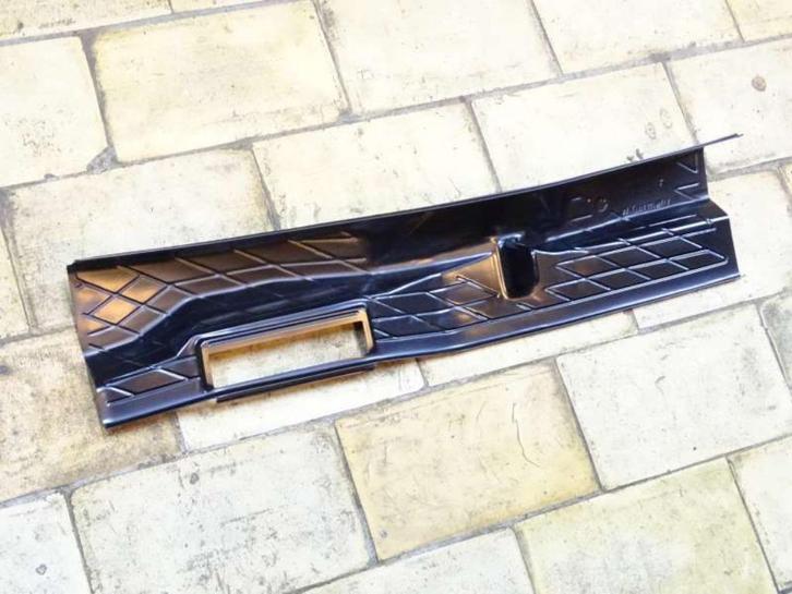 Water deflector Vw Golf 1 + Cabrio / Scirocco 1 / Caddy 1 /, Auto-onderdelen, Overige Auto-onderdelen, Oldtimer onderdelen, Volkswagen