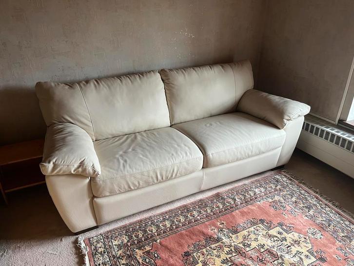 Canapé lit cuir Vreta neuf, Huis en Inrichting, Zetels | Zetels, Zo goed als nieuw, Tweepersoons, 150 tot 200 cm, 100 tot 125 cm