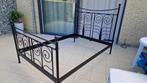 Ikea tweepersoonsbed 140 x 200, Huis en Inrichting, Ophalen, Zwart, 140 cm, Zo goed als nieuw