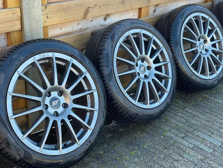 Ford sport velgen met banden, Auto-onderdelen, Banden en Velgen, Band(en), Zomerbanden, 18 inch, 225 mm, Personenwagen, Ophalen
