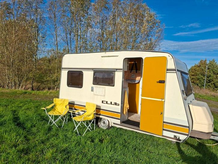 Caravan Bürstner Club 440 2/3p., Caravans en Kamperen, Caravans, Particulier, Bürstner, Vast bed, Ophalen