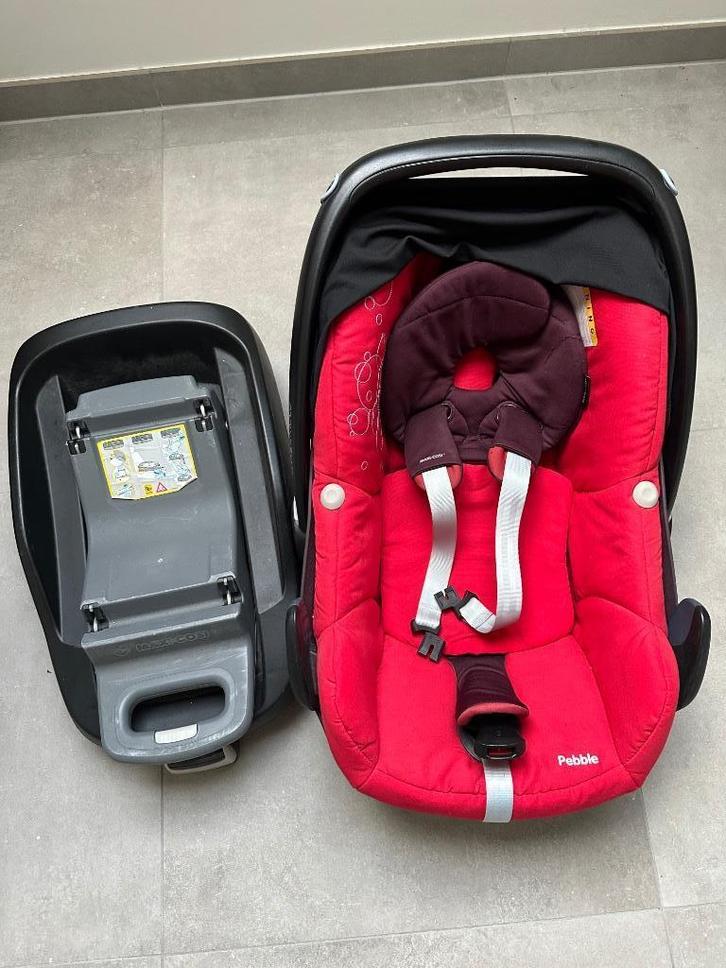 Maxi-Cosi Pebble autostoel + FamilyFix base, Kinderen en Baby's, Autostoeltjes, Zo goed als nieuw, Maxi-Cosi, 0 t/m 13 kg, Isofix