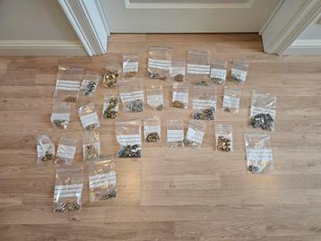 Diverse fournituren in 1 koop voor 80€ beschikbaar voor biedingen