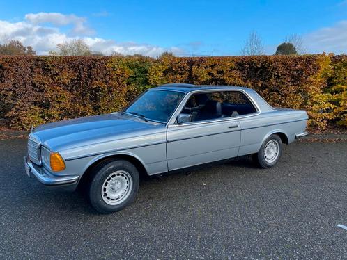 230ce ; de betere in Belgie-Nederland, Auto's, Mercedes-Benz, Particulier, 200-Serie, Lichtmetalen velgen, Metaalkleur, Open dak