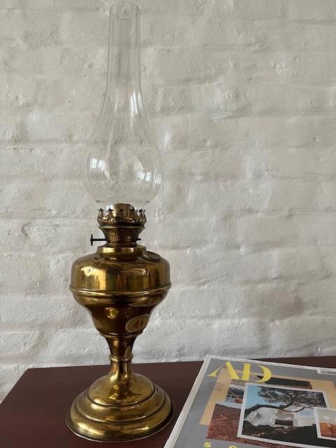 Antieke Belgische koperen olielamp L&B–compleet–mooie patina, Antiquités & Art, Curiosités & Brocante, Enlèvement ou Envoi