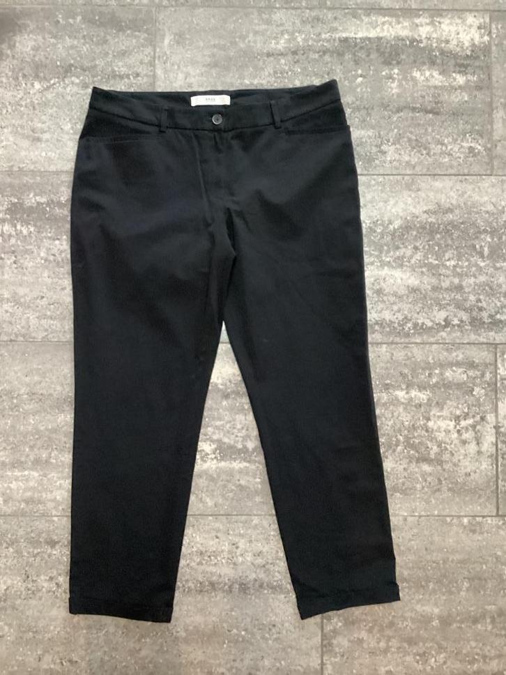 Brax 7/8 broek 42/44, Kleding | Dames, Broeken en Pantalons, Zo goed als nieuw, Maat 42/44 (L), Zwart, Lang, Ophalen of Verzenden