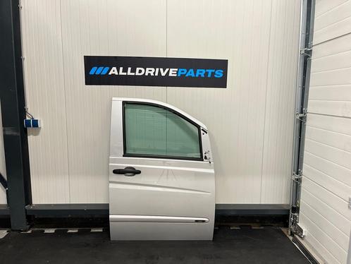 Mercedes Benz Vito W639 voorportier rechts grijs A6397201105, Auto-onderdelen, Carrosserie, Deur, Voor, Rechts, Gebruikt, Ophalen of Verzenden