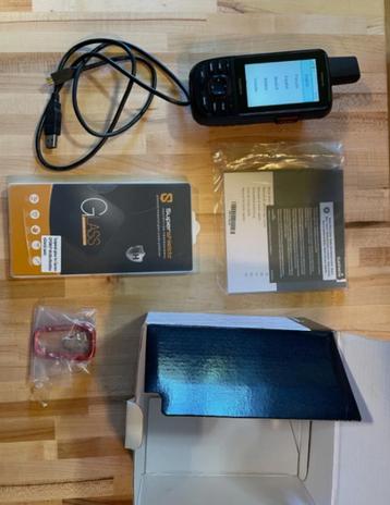 Garmin GPSMAP 66i GPS bundle, Enlèvement ou Envoi, GPS, Neuf
