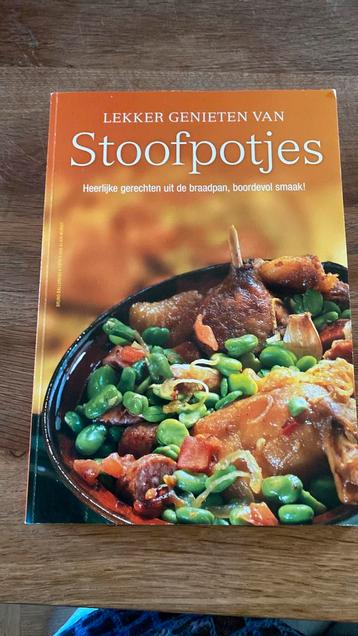 Kookboek: Stoofpotjes disponible aux enchères