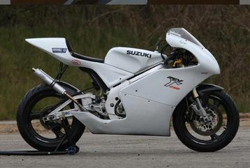 Honda VFR400 NC30  race kuip ( aangepaste RGV 250), Motoren, Ophalen