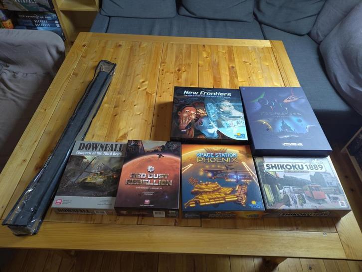 varia bordspellen, Hobby en Vrije tijd, Gezelschapsspellen | Bordspellen, Zo goed als nieuw, Een of twee spelers, Drie of vier spelers