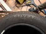 4 Pneus hiver: 185/60R15 88T ultra grip Goodyear, Comme neuf, Enlèvement