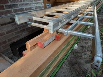 Dubbele ALU - ladder PIRET  !! beschikbaar voor biedingen