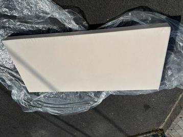Matras beschikbaar voor biedingen