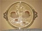 Groot duitse kristallen taartschotel met 2 zwanen, Antiek en Kunst, Antiek | Glaswerk en Kristal, Ophalen
