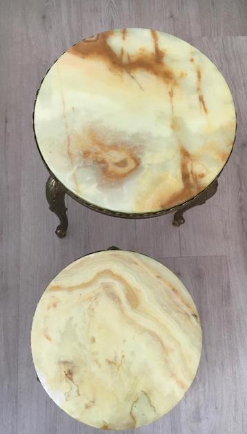 Marmeren set vintage bijzettafels  beschikbaar voor biedingen