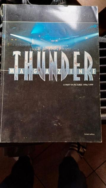Thunderdome magazine 1999 beschikbaar voor biedingen