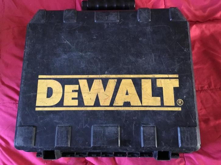 DeWalt boor- en schroefmachine 14,4 V, Doe-het-zelf en Bouw, Gereedschap | Boormachines, Boor- en Schroefmachine, Ophalen of Verzenden