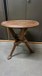Authentieke houten bijzettafel – handgemaakt & uniek, Antiek en Kunst, Ophalen