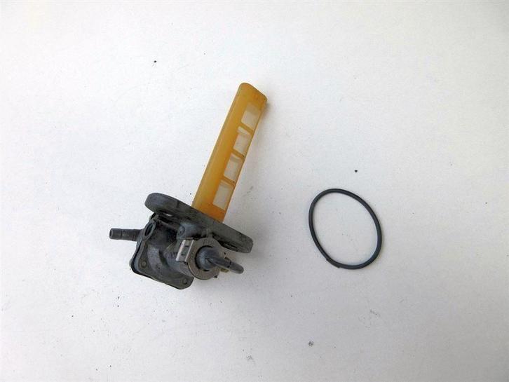 Suzuki GSX 750 benzine kraan GSX750EF benzinekraan GSX750ES, Motoren, Onderdelen | Suzuki, Gebruikt, Ophalen of Verzenden