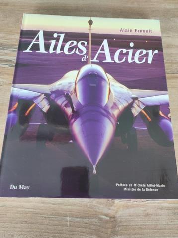 „Steel Wings” boek beschikbaar voor biedingen