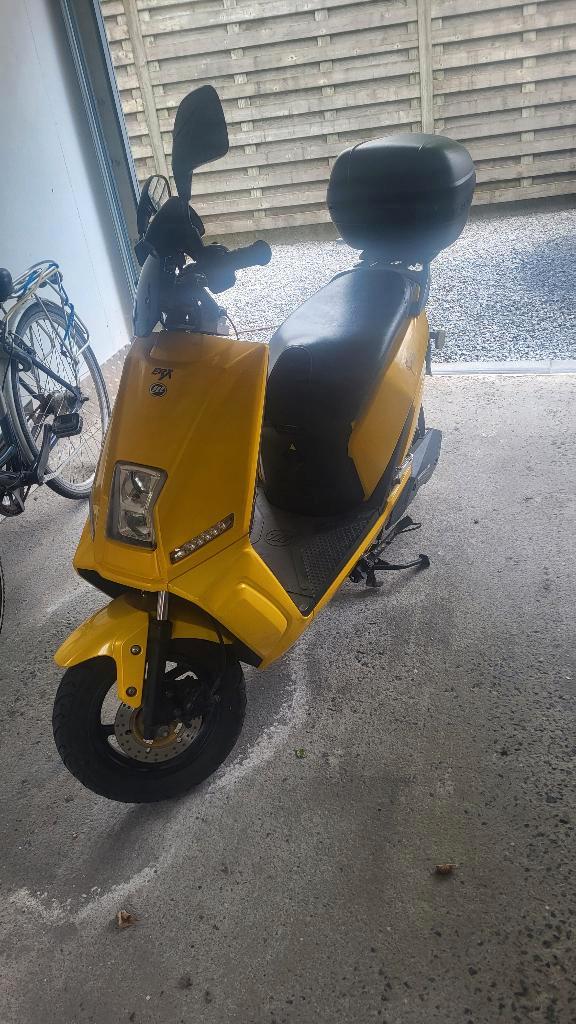 Electrische scooter, Fietsen en Brommers, Scooters | Overige merken, Zo goed als nieuw, Elektrisch, Ophalen