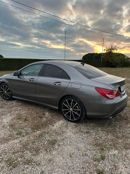 Mercedes-Benz CLA 180, Auto's, Mercedes-Benz, Particulier, CLA, ABS, Achteruitrijcamera, Adaptieve lichten, Airbags, Airconditioning