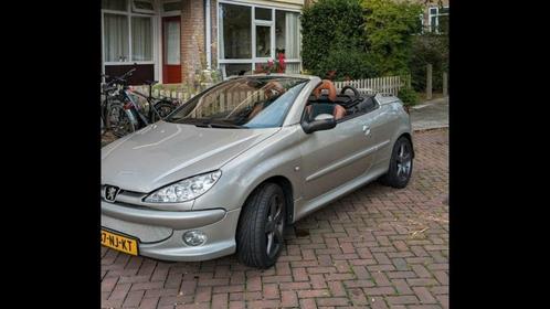 peugeot 206cc 2.0 Roland Garros( NIEUWE APK), Auto's, Peugeot, Particulier, Trekhaak, Benzine, 3 deurs, Handgeschakeld, Overige kleuren