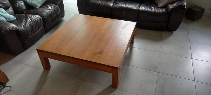 _ Table de salon carrée en chêne., Huis en Inrichting, Tafels | Salontafels, Eikenhout, Ophalen