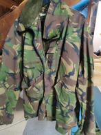 Militaire kleding kledij accessoires army jas kist etc, Ophalen