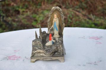vierge de l'apparition lourdes musicale en regule, Enlèvement ou Envoi