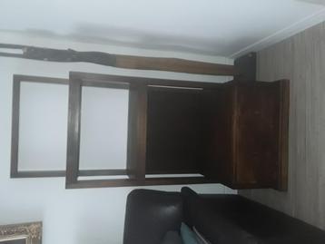 Étagère à vendre  beschikbaar voor biedingen