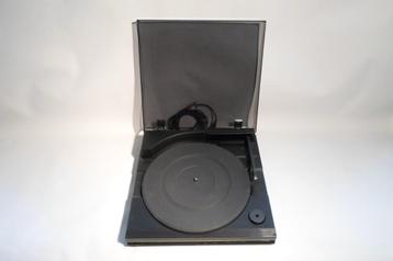 Kenwood Direct Drive Turntable P-94 beschikbaar voor biedingen