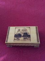 Boîte en bois décorée, Collections, Articles de fumeurs, Briquets & Boîtes d'allumettes, Enlèvement, Comme neuf, Boite à tabac ou Emballage