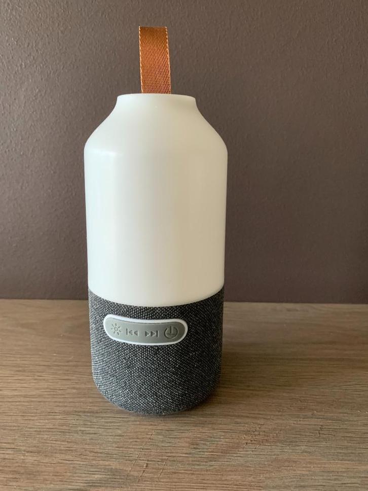 Draagbare bluetooth luidspreker met LED verlichting, Audio, Tv en Foto, Luidsprekerboxen, Nieuw, Center speaker, Ophalen of Verzenden