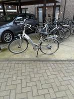 Batavus fiets, Fietsen en Brommers, Fietsen | Dames | Damesfietsen, Ophalen, Zo goed als nieuw, Batavus